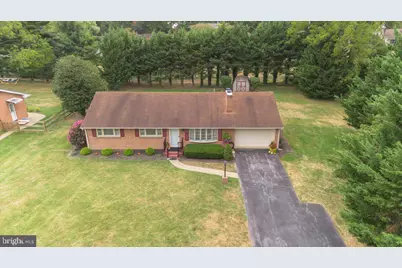 19103 Beacon Lane, Hagerstown, MD 21742 - Photo 4
