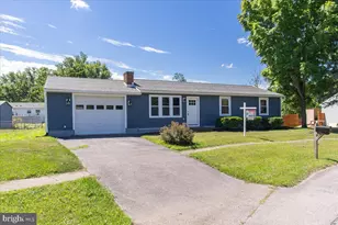 13 W Douglas Ct, Smithsburg, MD 21783 - Photo 2