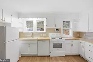 120 E Irvin Ave, Hagerstown, MD 21742 - Photo 36