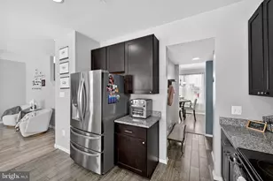 9328 Cambeltown Dr, Hagerstown, MD 21740 - Photo 18