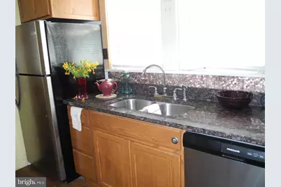 1048 Potomac Street S, Hagerstown, MD 21740 - Photo 4