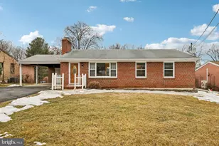 217 Woodpoint Ave, Hagerstown, MD 21740 - Photo 1