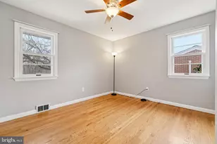 217 Woodpoint Ave, Hagerstown, MD 21740 - Photo 16