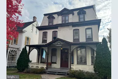 25 Broadway, Hagerstown, MD 21740 - Photo 1