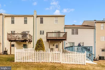 605 Knightsbridge Drive, Hagerstown, MD 21740 - Photo 32
