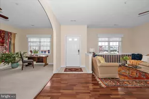 319 Sunbrook Ln, Hagerstown, MD 21740 - Photo 4