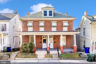 629 N Mulberry St, Hagerstown, MD 21740 - Photo 1