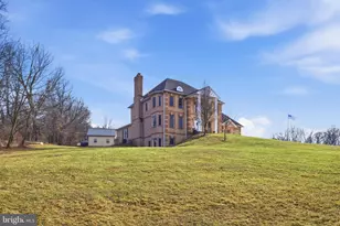 21111 Greenbrier Rd, Boonsboro, MD 21713 - Photo 2