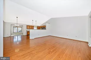 223 Montclair Ct, Hagerstown, MD 21742 - Photo 4