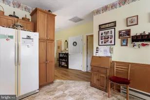 340 Sunbrook Ln, Hagerstown, MD 21741 - Photo 18