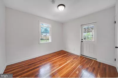 909 Beechwood Drive, Hagerstown, MD 21742 - Photo 8