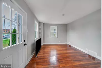 909 Beechwood Drive, Hagerstown, MD 21742 - Photo 4