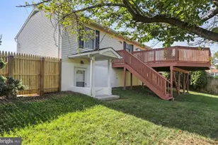 1337 Cedarwood Dr, Hagerstown, MD 21742 - Photo 4