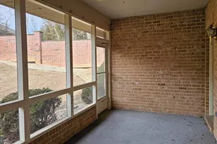 313 Sunbrook Ln, Hagerstown, MD 21742 - Photo 4