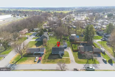 13825 Woodland Heights Drive, Hagerstown, MD 21742 - Photo 2