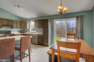 10204 Bear Creek Dr, Hagerstown, MD 21740 - Photo 10