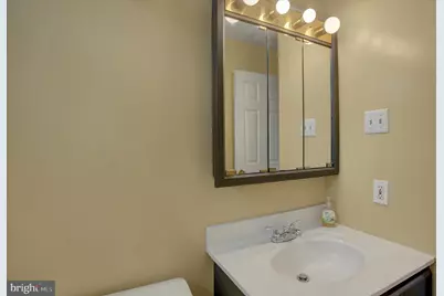 10204 Bear Creek Drive, Hagerstown, MD 21740 - Photo 18