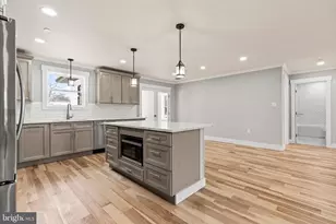 18212 Woodside Dr, Hagerstown, MD 21740 - Photo 10