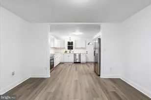 11424 Englewood Rd, Hagerstown, MD 21740 - Photo 8