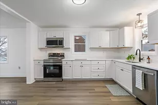 11424 Englewood Rd, Hagerstown, MD 21740 - Photo 14