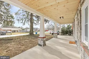 11424 Englewood Rd, Hagerstown, MD 21740 - Photo 4