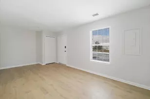 20129 Daniels Cir, Hagerstown, MD 21742 - Photo 2