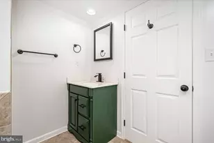 18436 Woodside Dr, Hagerstown, MD 21740 - Photo 40