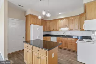 14222 Shelby Cir, Hagerstown, MD 21740 - Photo 6