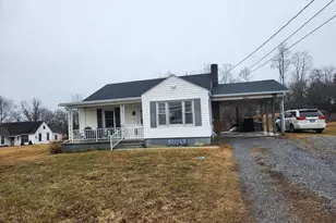 12916 Salem Ave, Hagerstown, MD 21740 - Photo 2