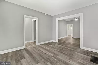 20 S Locust Street S, Hagerstown, MD 21740 - Photo 6