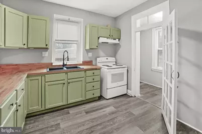20 S Locust Street S, Hagerstown, MD 21740 - Photo 10