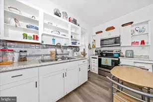 54 Winter St, Hagerstown, MD 21740 - Photo 14