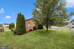 235 Montclair Ct, Hagerstown, MD 21742 - Photo 48