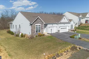 13880 Patriot Way, Hagerstown, MD 21740 - Photo 28