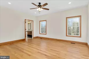 21611 Leitersburg Smithsburg Rd, Hagerstown, MD 21742 - Photo 16