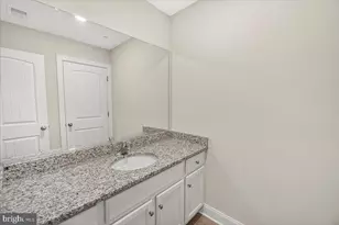 10042 Roulette Dr Dr, Hagerstown, MD 21740 - Photo 34