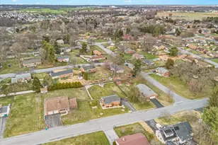 18360 Woodside Dr, Hagerstown, MD 21740 - Photo 48