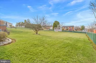 18360 Woodside Dr, Hagerstown, MD 21740 - Photo 40