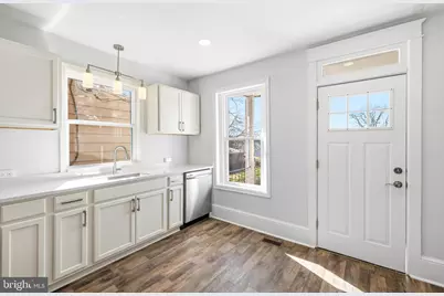 945 W Washington Street, Hagerstown, MD 21740 - Photo 6