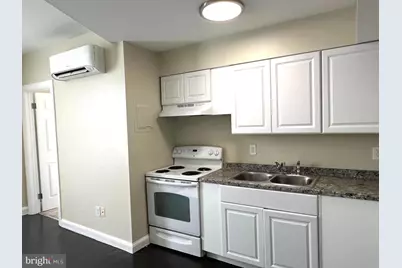 64 W Antietam Street #APT. 10, Hagerstown, MD 21740 - Photo 4