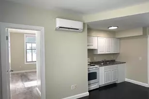 64 W Antietam St, Hagerstown, MD 21740 - Photo 10