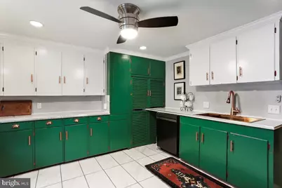 27 E Salisbury Street, Williamsport, MD 21795 - Photo 12