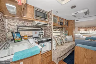 8807 Crystal Falls Dr, Boonsboro, MD 21713 - Photo 36