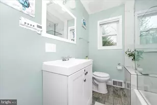 8807 Crystal Falls Dr, Boonsboro, MD 21713 - Photo 16