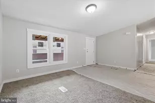 12021 Heather Dr, Hagerstown, MD 21740 - Photo 10