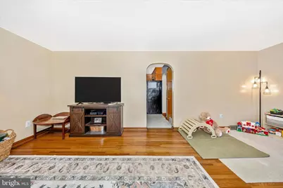 15639 Clear Spring Road, Williamsport, MD 21795 - Photo 2