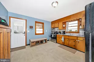 15639 Clear Spring Rd, Williamsport, MD 21795 - Photo 10