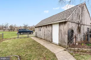 17 N Martin St, Clear Spring, MD 21722 - Photo 32