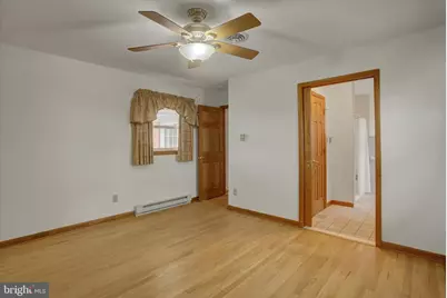 18514 Indian Cottage Road, Hagerstown, MD 21742 - Photo 10