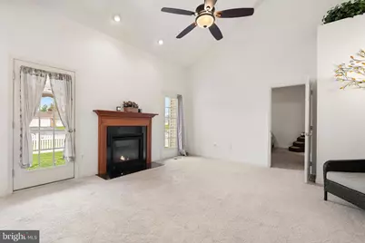 17927 Constitution Circle, Hagerstown, MD 21740 - Photo 8